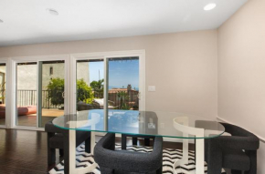 3 bedroom beauty in Dana Point